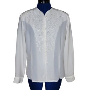 CHRISTIE & JILL vintage white embroidered button-down blouse